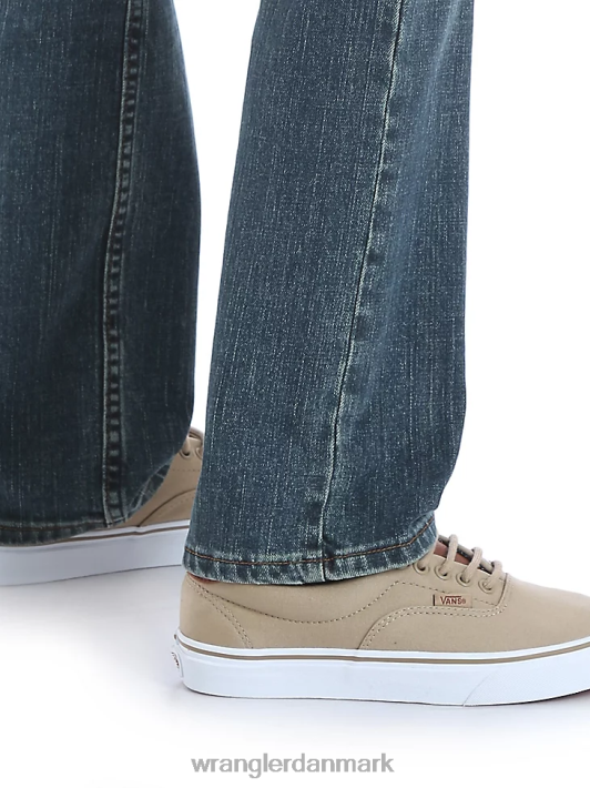 tøj Wrangler femstjernet klassisk jean med lige pasform (husky) sunkissed denim (5schws2) drenge 06DT4971